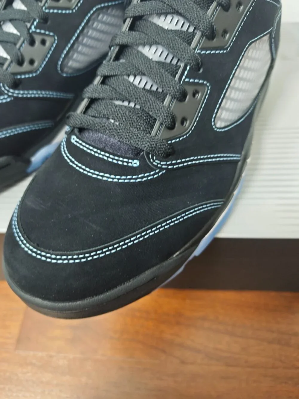 Air Jordan 5 Retro Men’s Sneakers - Black/Light Blue